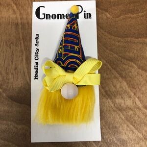 St. Louis Blues Gnome Pin Brooch NHL Gift Guide Handmade Bow Hockey Magnetic